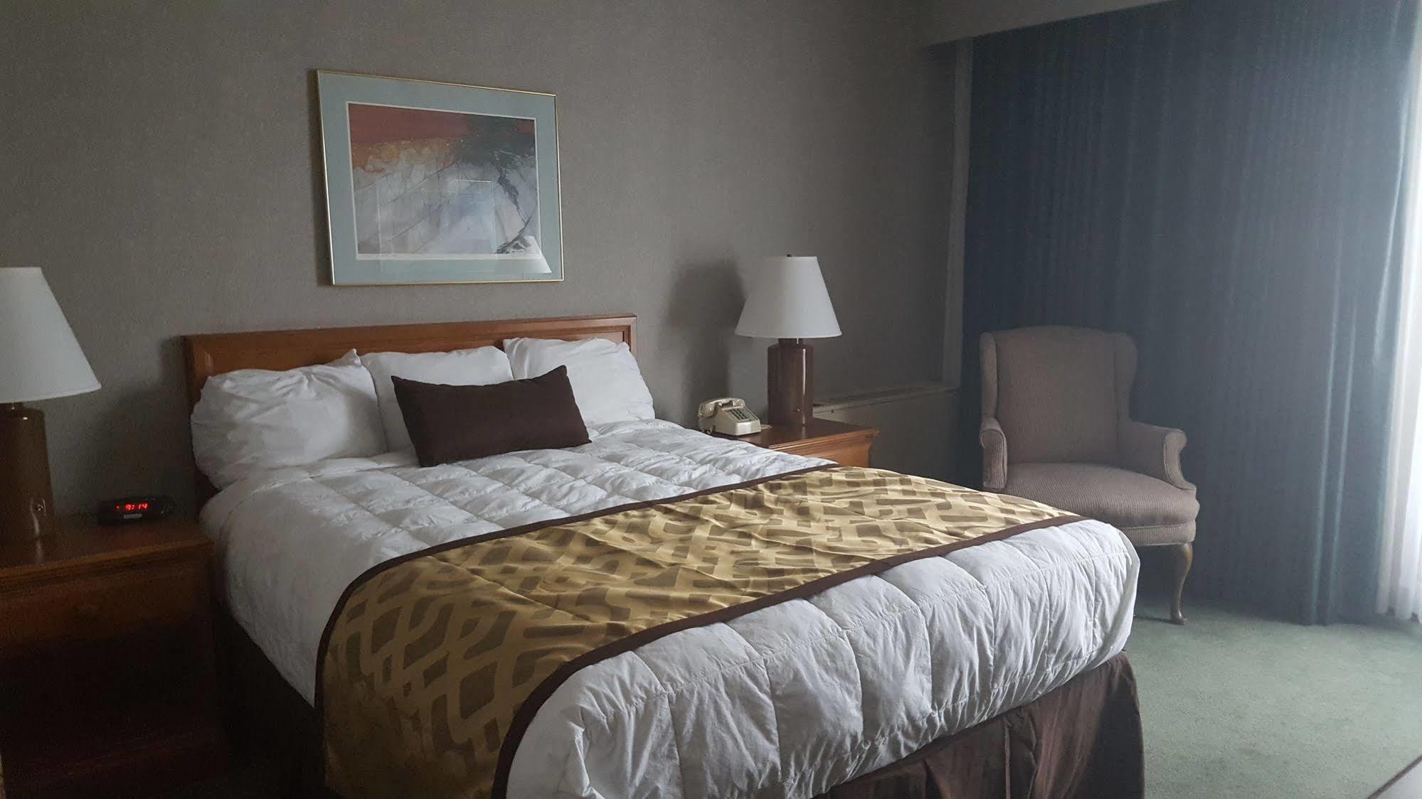 Hibbing Park Hotel מראה חיצוני תמונה
