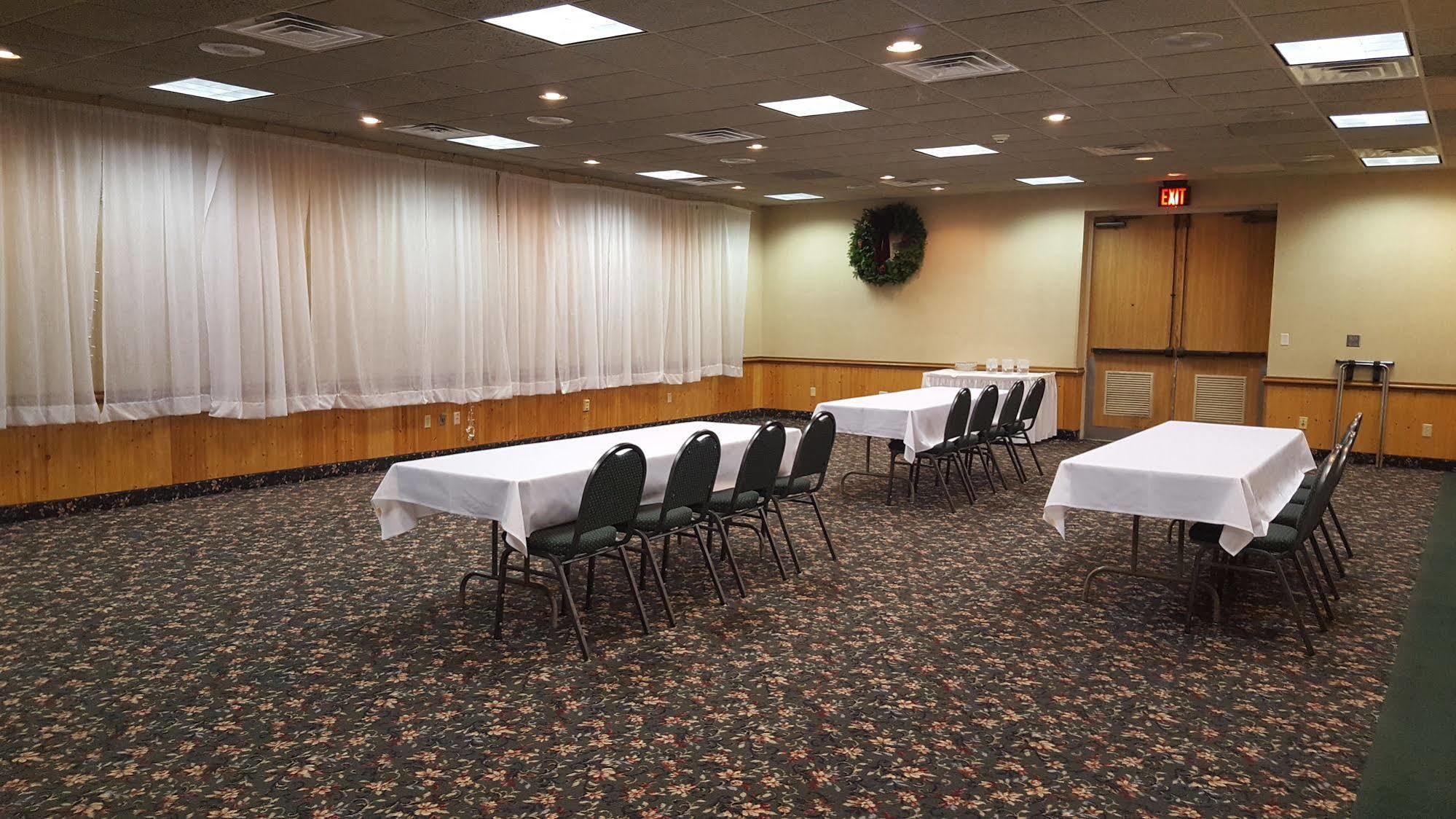 Hibbing Park Hotel מראה חיצוני תמונה